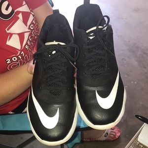 Youth Nike golf shoes